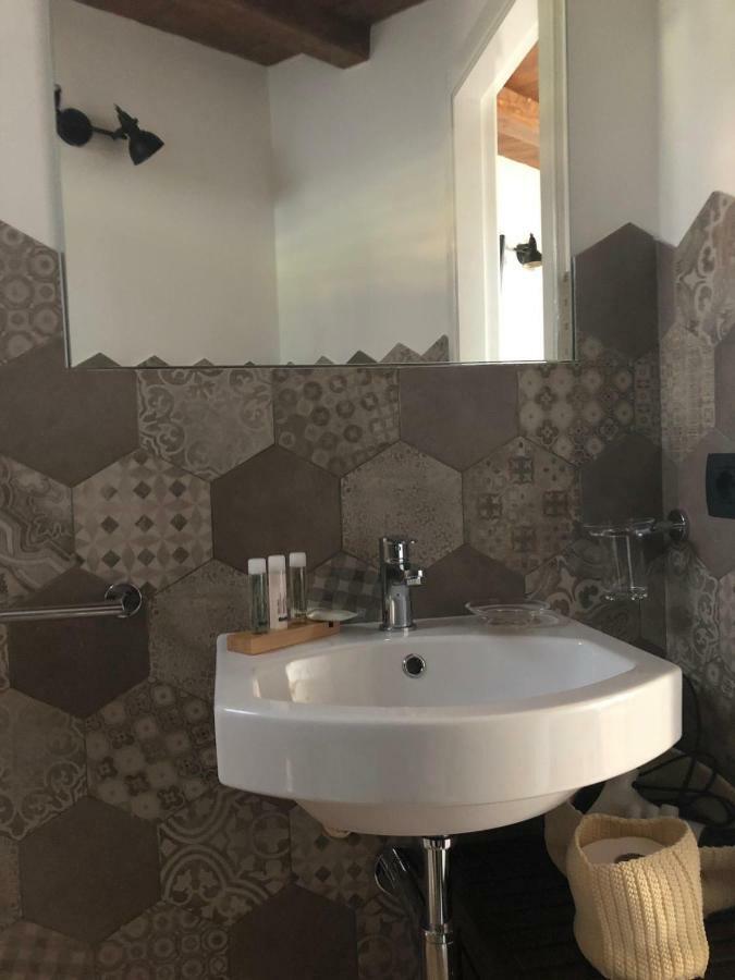 Bouganville B&B 체팔루 외부 사진