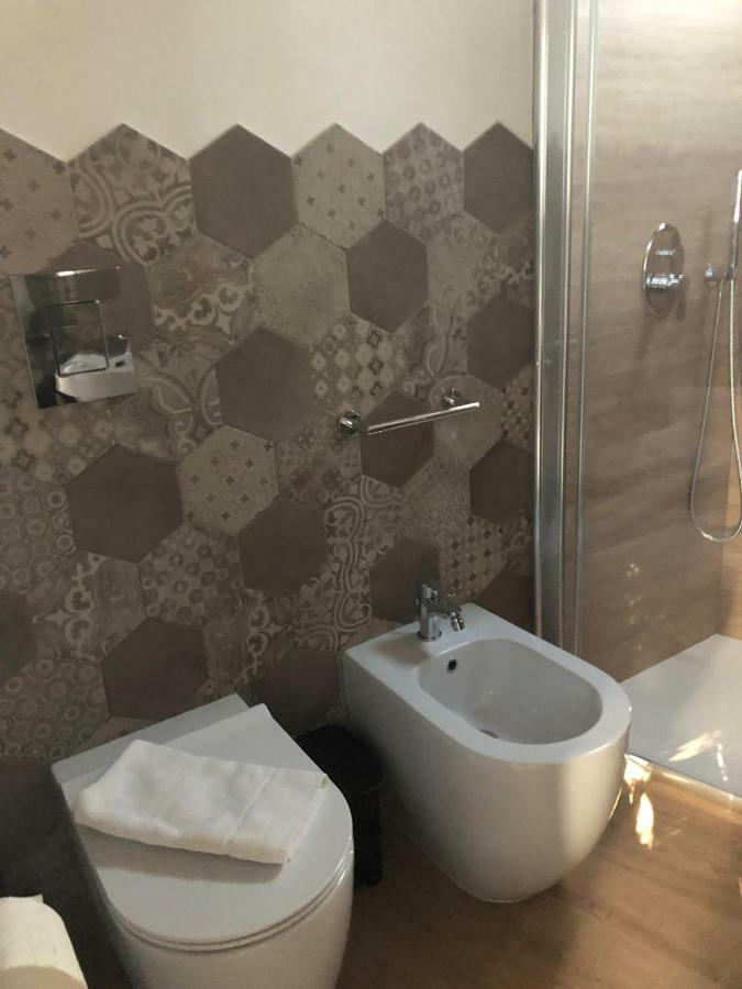 Bouganville B&B 체팔루 외부 사진